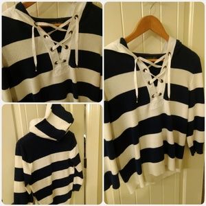 Lauren-Ralph Lauren Lac up nautica looking sweater